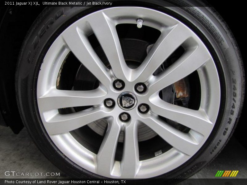 Ultimate Black Metallic / Jet Black/Ivory 2011 Jaguar XJ XJL