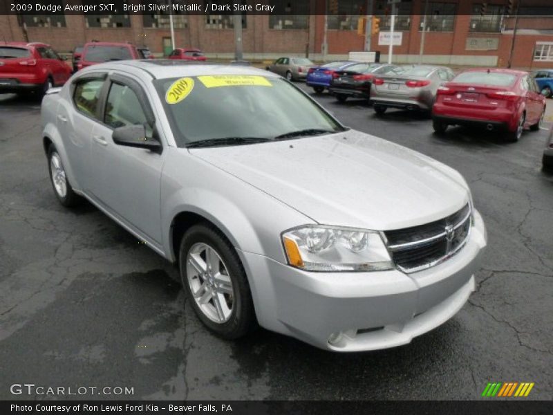 Bright Silver Metallic / Dark Slate Gray 2009 Dodge Avenger SXT