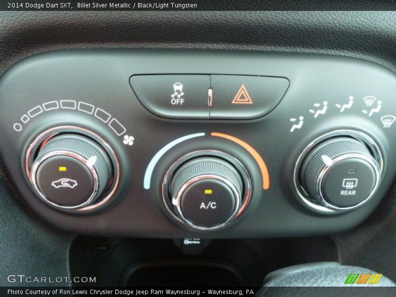 Billet Silver Metallic / Black/Light Tungsten 2014 Dodge Dart SXT