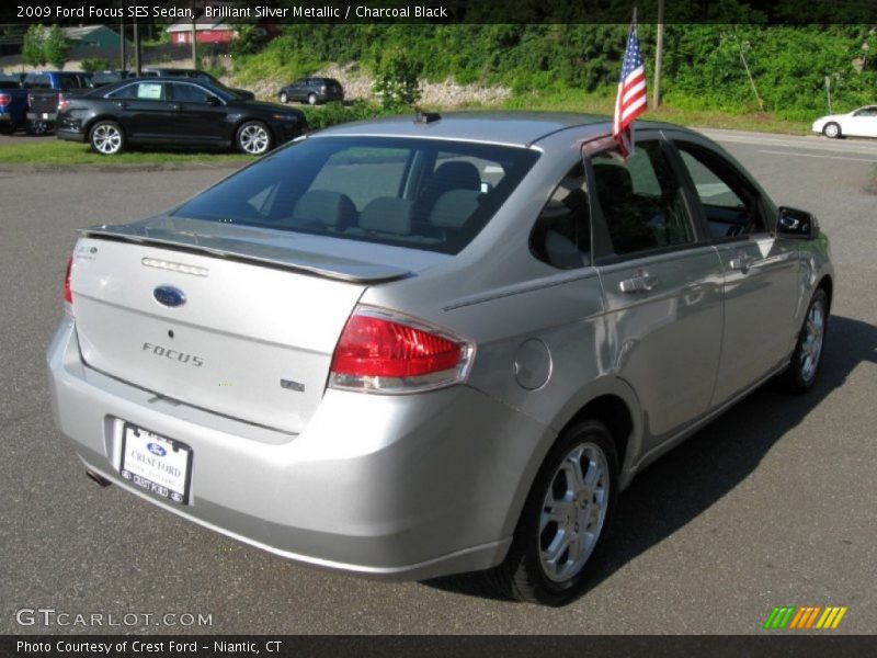 Brilliant Silver Metallic / Charcoal Black 2009 Ford Focus SES Sedan