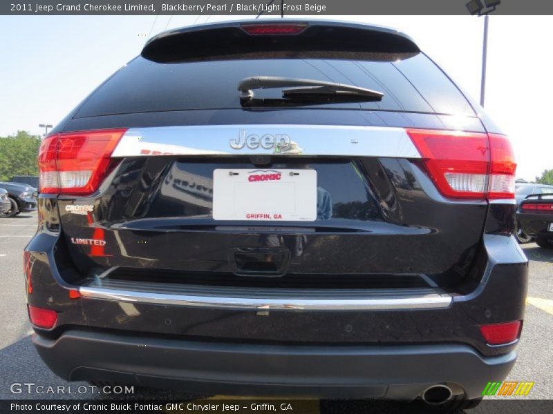 Blackberry Pearl / Black/Light Frost Beige 2011 Jeep Grand Cherokee Limited