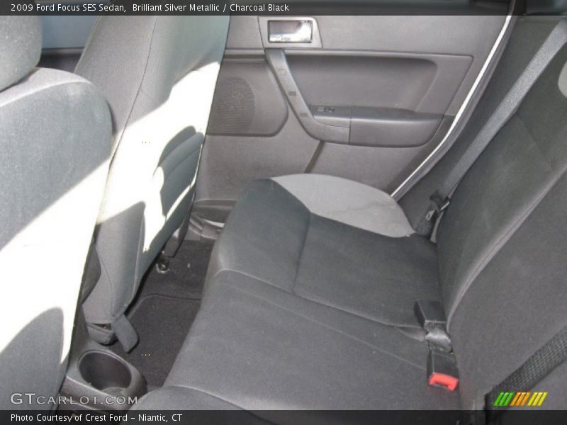 Brilliant Silver Metallic / Charcoal Black 2009 Ford Focus SES Sedan