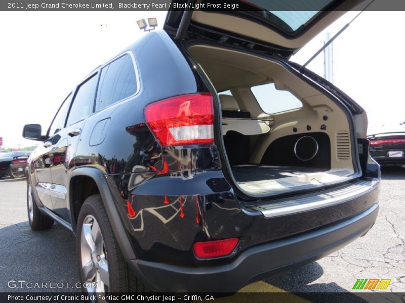 Blackberry Pearl / Black/Light Frost Beige 2011 Jeep Grand Cherokee Limited