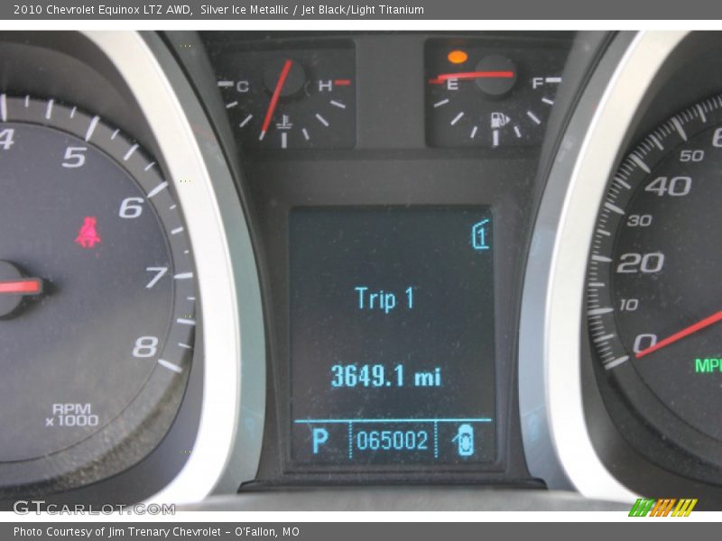 Silver Ice Metallic / Jet Black/Light Titanium 2010 Chevrolet Equinox LTZ AWD
