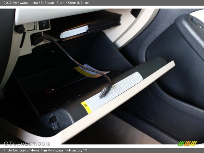 Black / Cornsilk Beige 2012 Volkswagen Jetta SEL Sedan