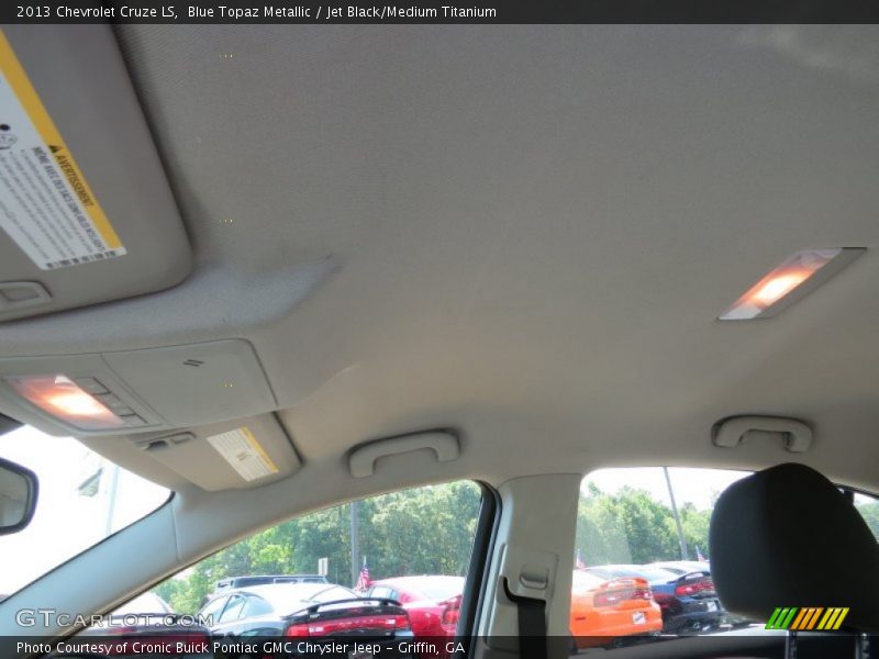 Blue Topaz Metallic / Jet Black/Medium Titanium 2013 Chevrolet Cruze LS