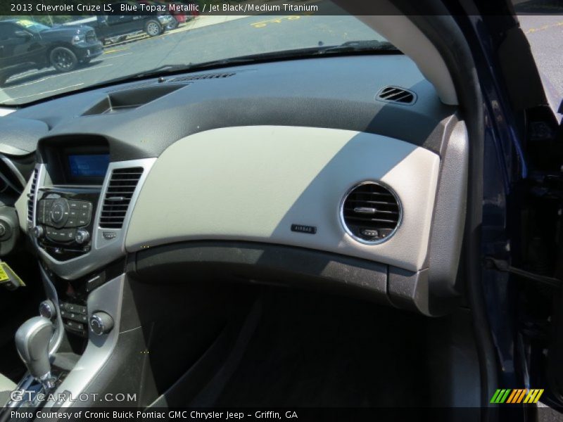 Blue Topaz Metallic / Jet Black/Medium Titanium 2013 Chevrolet Cruze LS