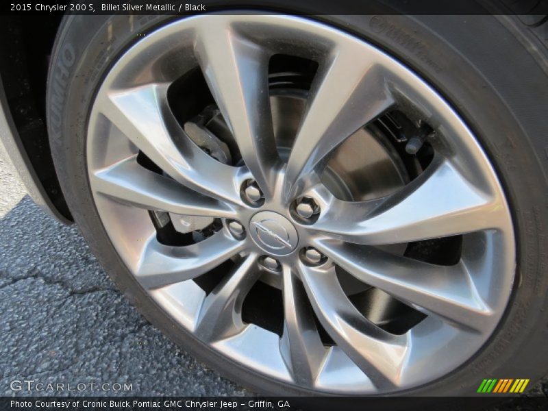 Billet Silver Metallic / Black 2015 Chrysler 200 S