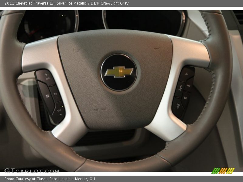 Silver Ice Metallic / Dark Gray/Light Gray 2011 Chevrolet Traverse LS
