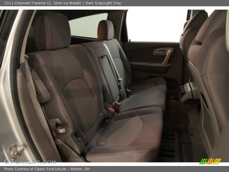 Silver Ice Metallic / Dark Gray/Light Gray 2011 Chevrolet Traverse LS