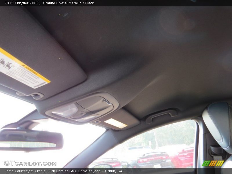 Granite Crystal Metallic / Black 2015 Chrysler 200 S