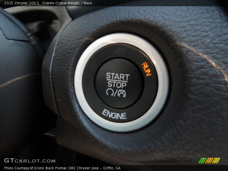 Granite Crystal Metallic / Black 2015 Chrysler 200 S