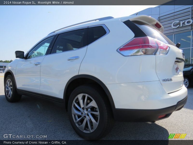 Moonlight White / Almond 2014 Nissan Rogue SL