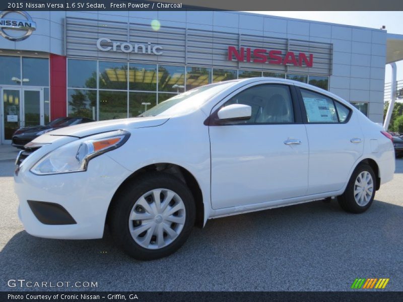 Fresh Powder / Charcoal 2015 Nissan Versa 1.6 SV Sedan