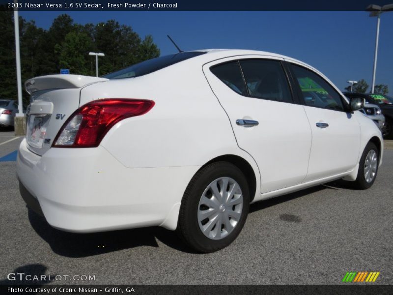 Fresh Powder / Charcoal 2015 Nissan Versa 1.6 SV Sedan