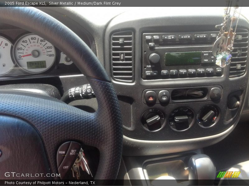 Silver Metallic / Medium/Dark Flint Grey 2005 Ford Escape XLS