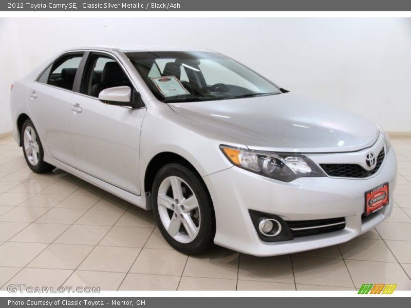 Classic Silver Metallic / Black/Ash 2012 Toyota Camry SE