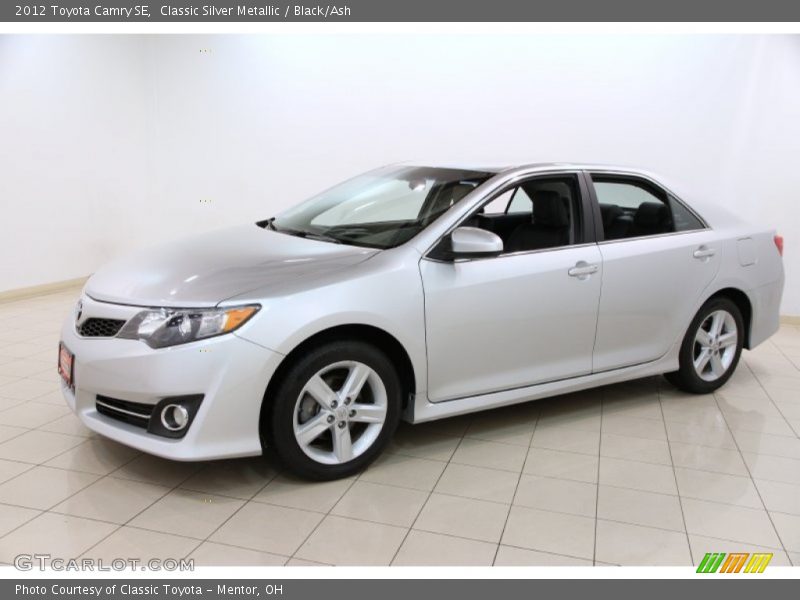 Classic Silver Metallic / Black/Ash 2012 Toyota Camry SE