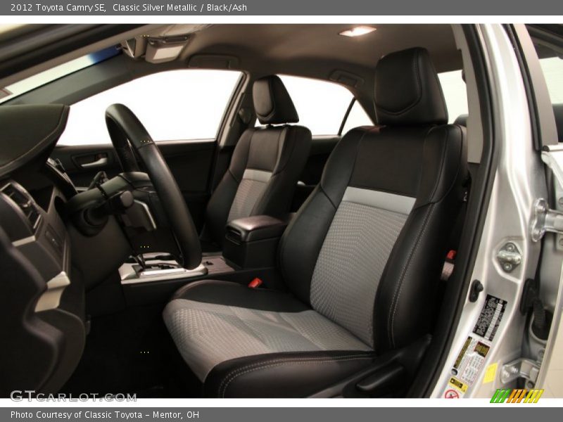 Classic Silver Metallic / Black/Ash 2012 Toyota Camry SE