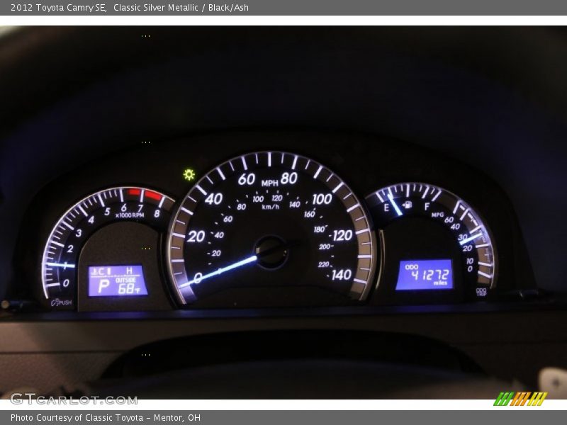 Classic Silver Metallic / Black/Ash 2012 Toyota Camry SE