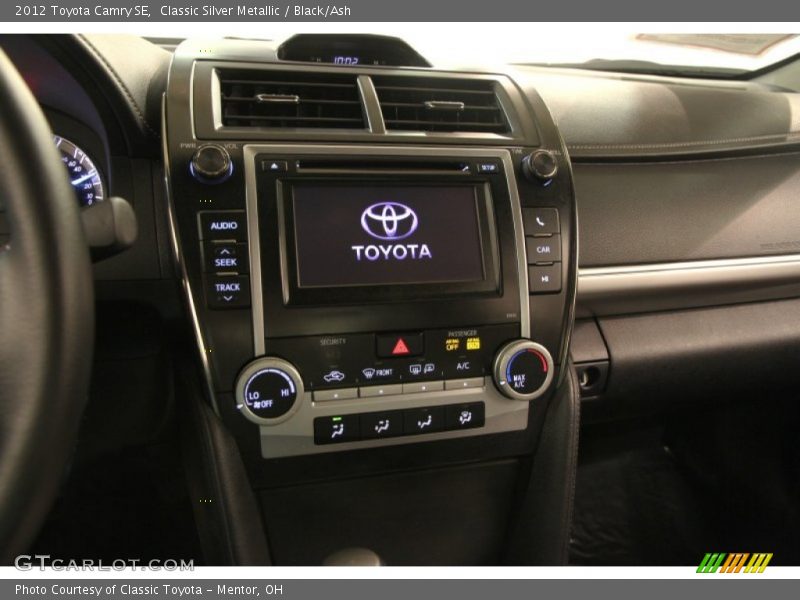 Classic Silver Metallic / Black/Ash 2012 Toyota Camry SE