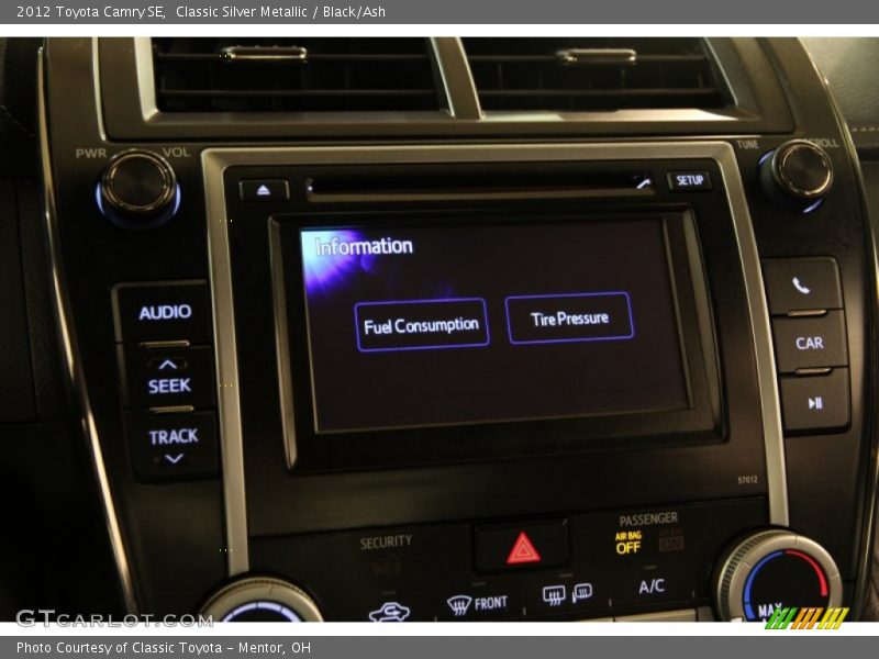 Classic Silver Metallic / Black/Ash 2012 Toyota Camry SE