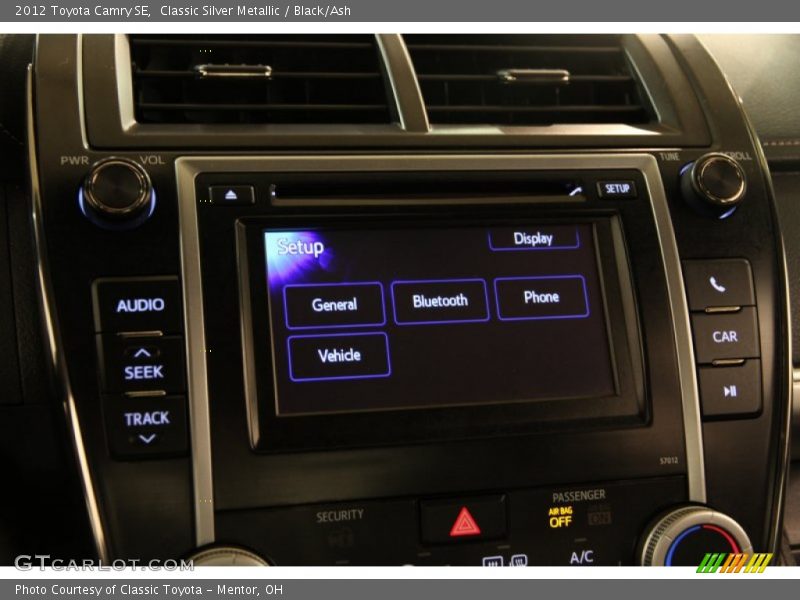 Classic Silver Metallic / Black/Ash 2012 Toyota Camry SE