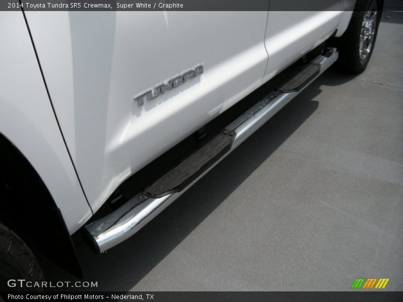 Super White / Graphite 2014 Toyota Tundra SR5 Crewmax