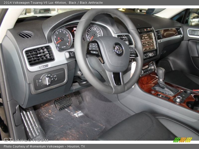 Black / Black Anthracite 2014 Volkswagen Touareg V6 Lux 4Motion