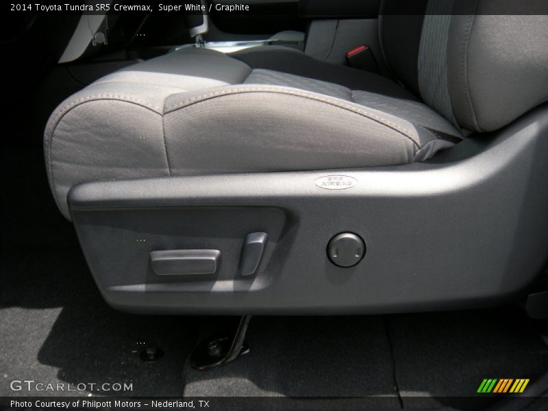 Super White / Graphite 2014 Toyota Tundra SR5 Crewmax