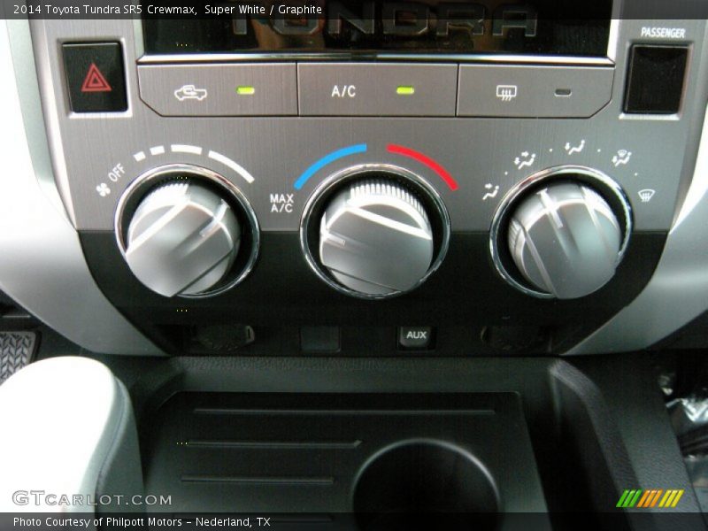 Super White / Graphite 2014 Toyota Tundra SR5 Crewmax