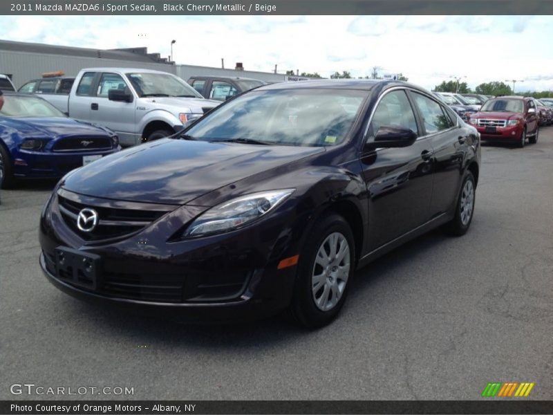 Front 3/4 View of 2011 MAZDA6 i Sport Sedan