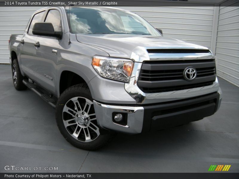 Silver Sky Metallic / Graphite 2014 Toyota Tundra TSS CrewMax