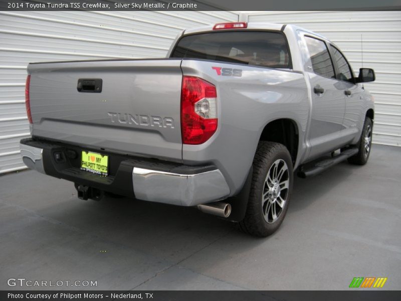 Silver Sky Metallic / Graphite 2014 Toyota Tundra TSS CrewMax