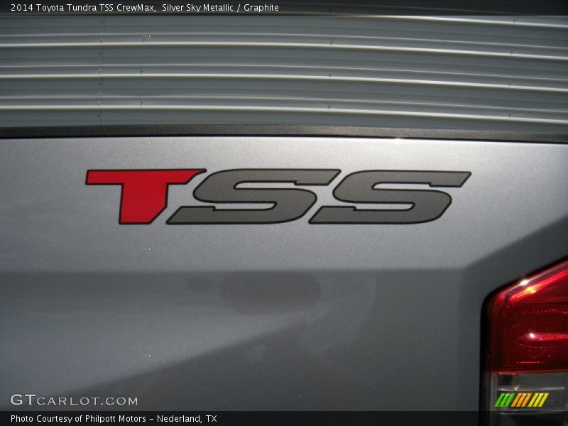 Silver Sky Metallic / Graphite 2014 Toyota Tundra TSS CrewMax