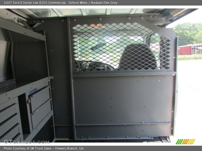 Oxford White / Medium Flint Grey 2007 Ford E Series Van E150 Commercial