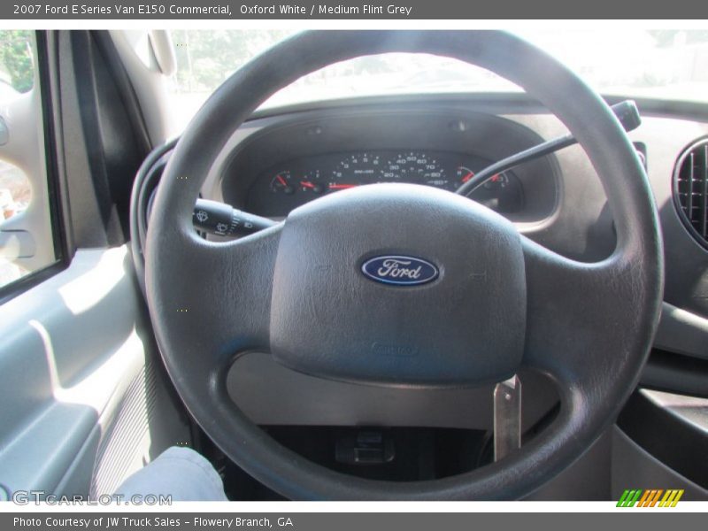 Oxford White / Medium Flint Grey 2007 Ford E Series Van E150 Commercial