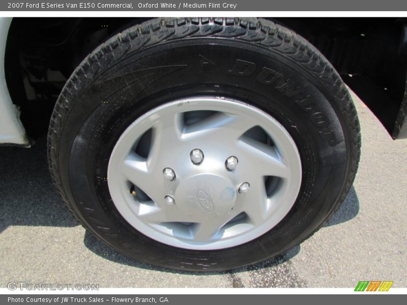 Oxford White / Medium Flint Grey 2007 Ford E Series Van E150 Commercial