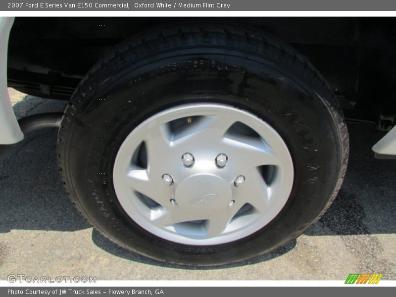 Oxford White / Medium Flint Grey 2007 Ford E Series Van E150 Commercial