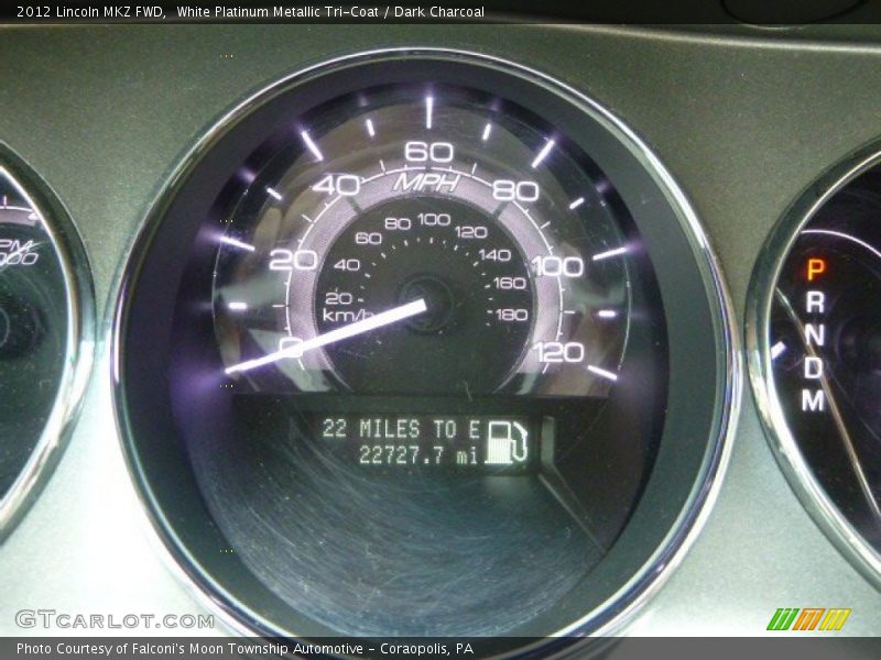 White Platinum Metallic Tri-Coat / Dark Charcoal 2012 Lincoln MKZ FWD