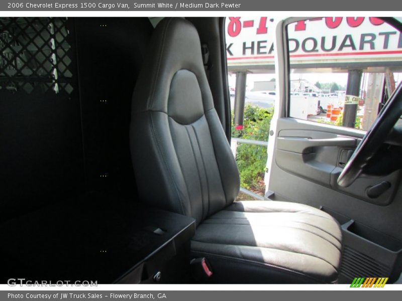 Summit White / Medium Dark Pewter 2006 Chevrolet Express 1500 Cargo Van