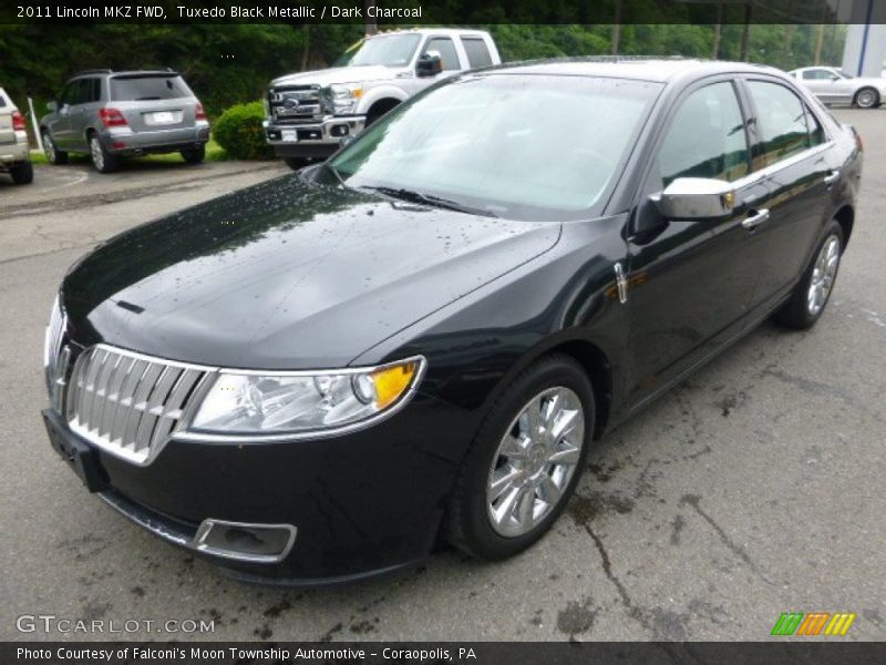 Tuxedo Black Metallic / Dark Charcoal 2011 Lincoln MKZ FWD