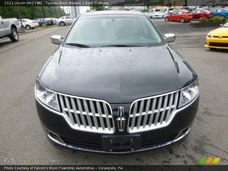 Tuxedo Black Metallic / Dark Charcoal 2011 Lincoln MKZ FWD