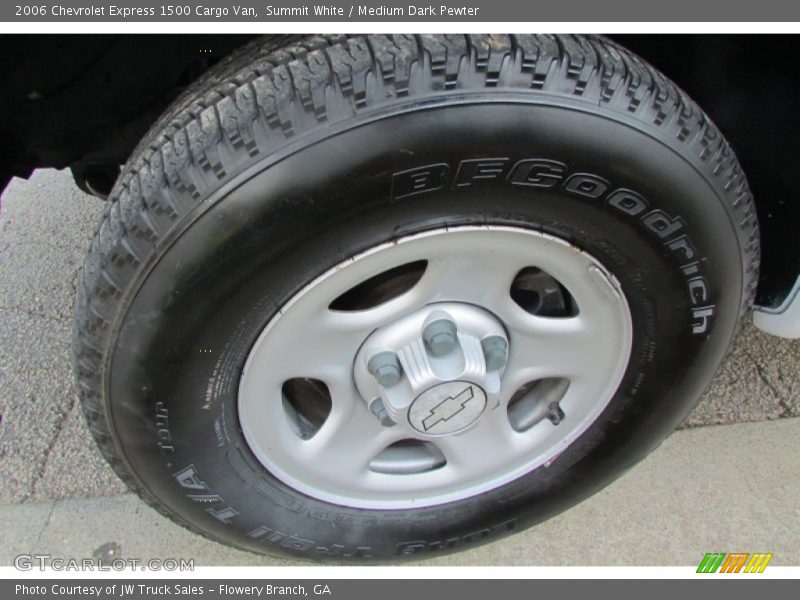 Summit White / Medium Dark Pewter 2006 Chevrolet Express 1500 Cargo Van