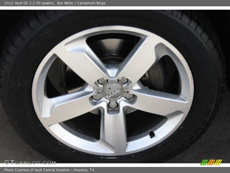 Ibis White / Cardamom Beige 2012 Audi Q5 3.2 FSI quattro