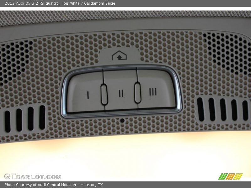 Ibis White / Cardamom Beige 2012 Audi Q5 3.2 FSI quattro