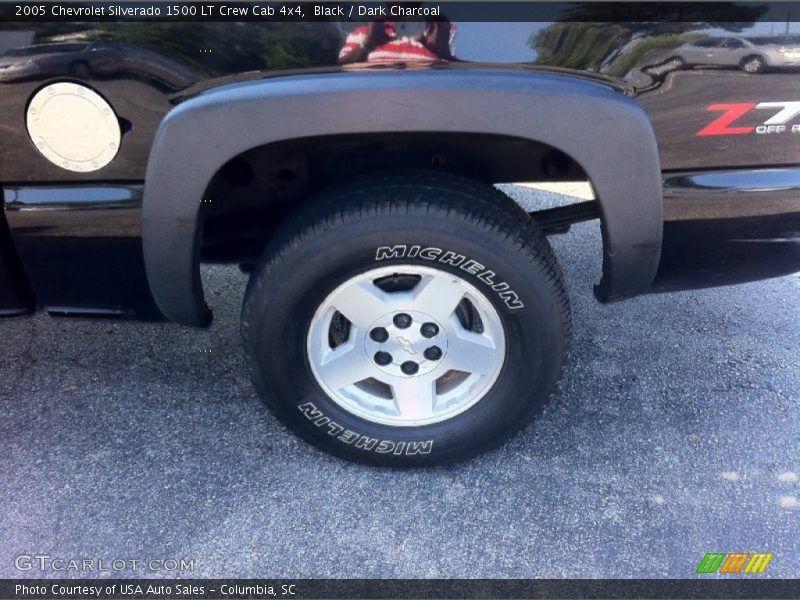 Black / Dark Charcoal 2005 Chevrolet Silverado 1500 LT Crew Cab 4x4