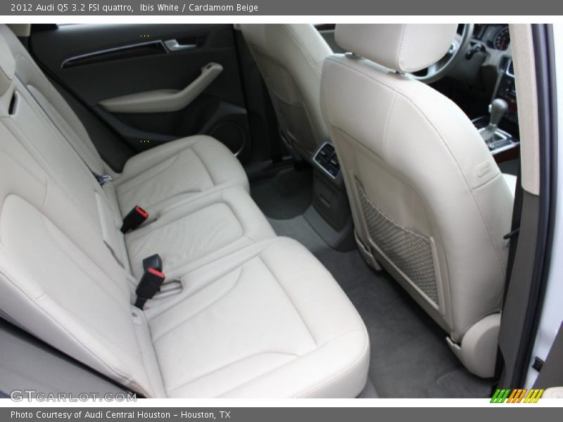 Ibis White / Cardamom Beige 2012 Audi Q5 3.2 FSI quattro