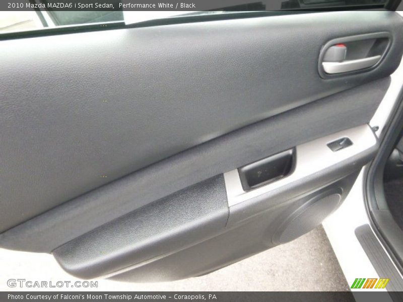 Performance White / Black 2010 Mazda MAZDA6 i Sport Sedan