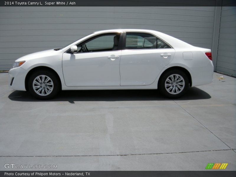 Super White / Ash 2014 Toyota Camry L